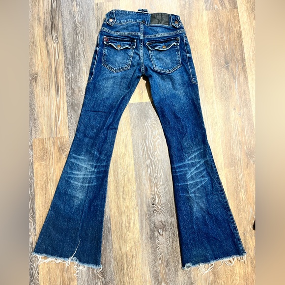BDG flare jeans from urban outfitters. Size 24 - Picture 3 of 4